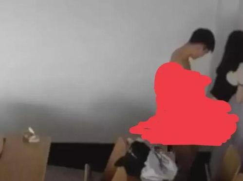 最近高校吃瓜事件视频,揭秘近期校园吃瓜事件背后的真相