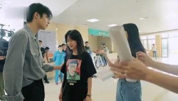 在恋爱综艺吃瓜72,揭秘明星恋爱幕后故事